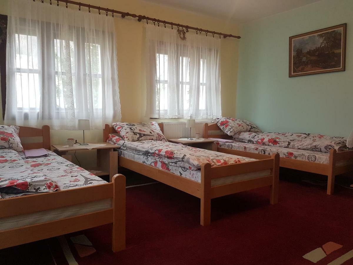 Etno Domacinstvo Saponjic Hotel Nova Varos Ngoại thất bức ảnh