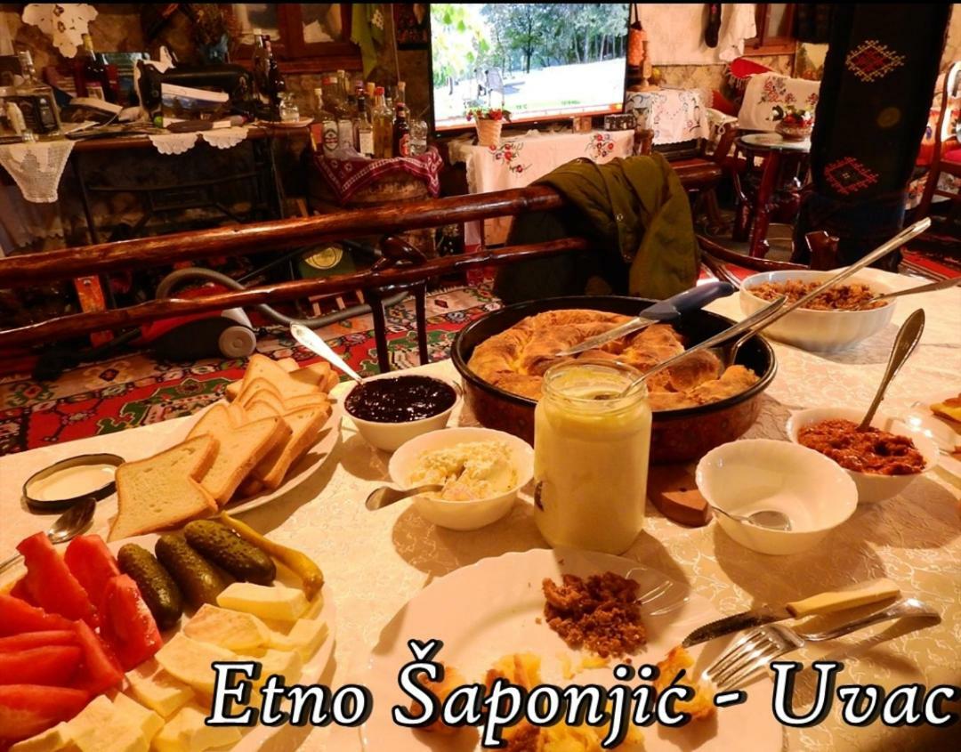 Etno Domacinstvo Saponjic Hotel Nova Varos Ngoại thất bức ảnh